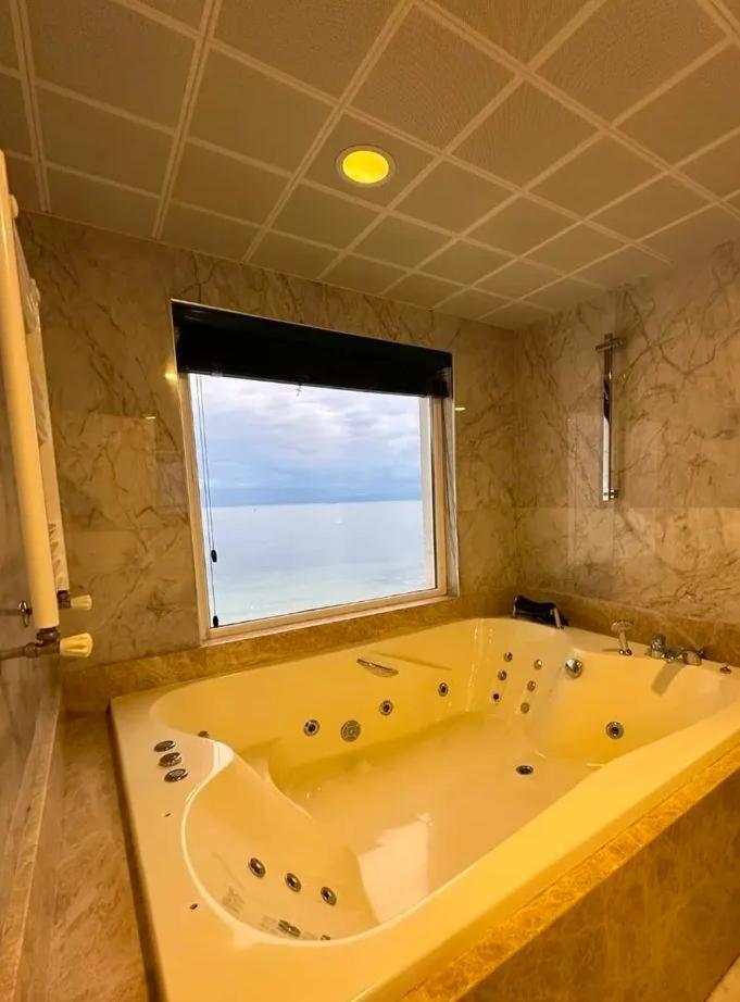 Beyaz Ev Otel Restaurant Eskiomerler المظهر الخارجي الصورة